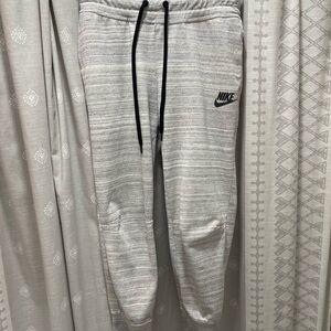 Nike Heather Gray Sweatpants